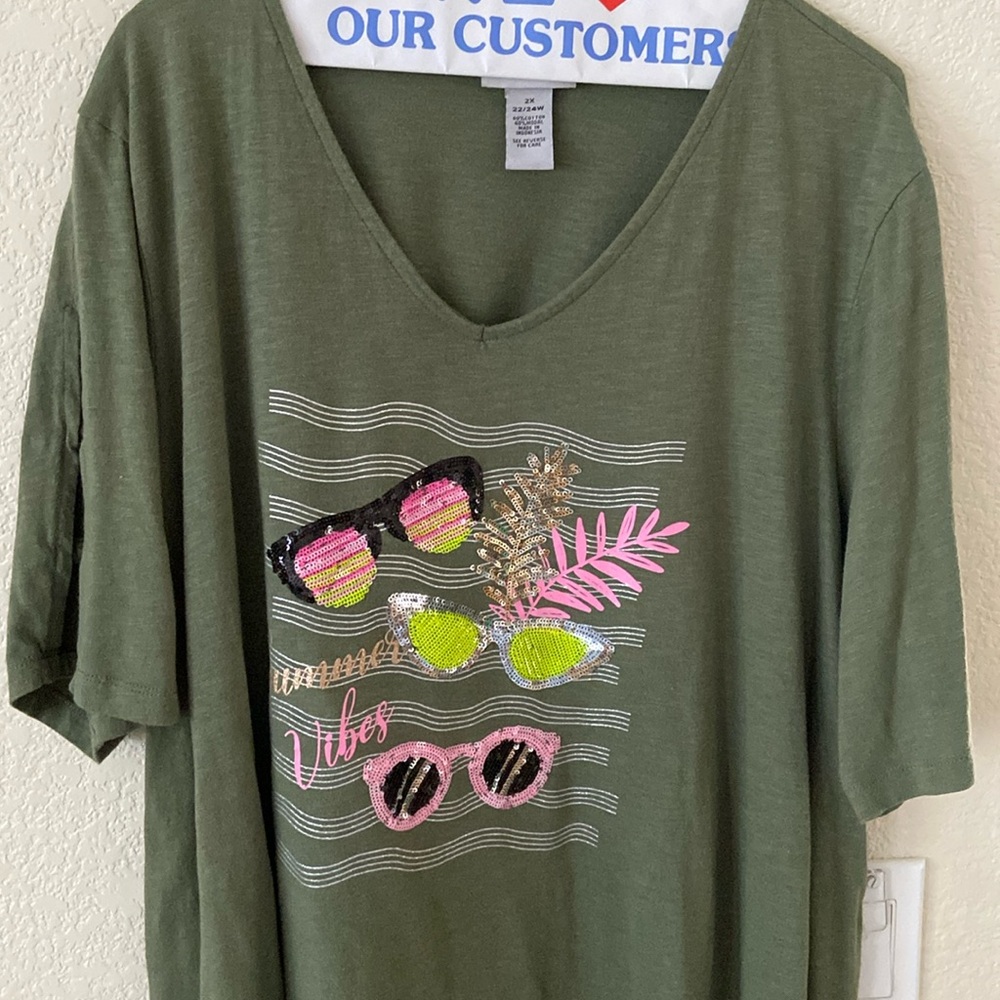 Fun summer top.